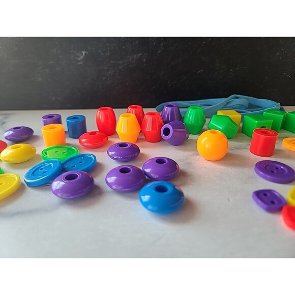 Toddler Plastic Beads To String With Shoelace USED - Picture 4 of 10